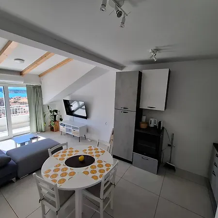 Carla Panorama 아파트 시베니크